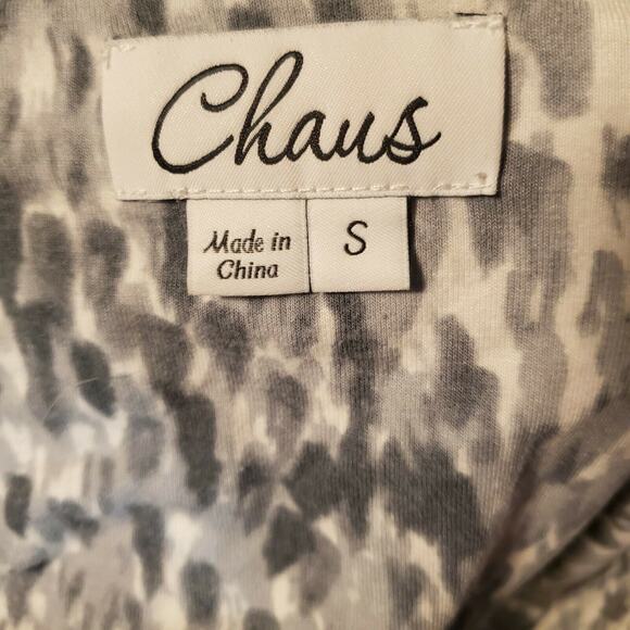 Chaus Knit Top Size S Gray Twist V Neckline Soft Abstract Design Classic Beauty - Picture 6 of 8